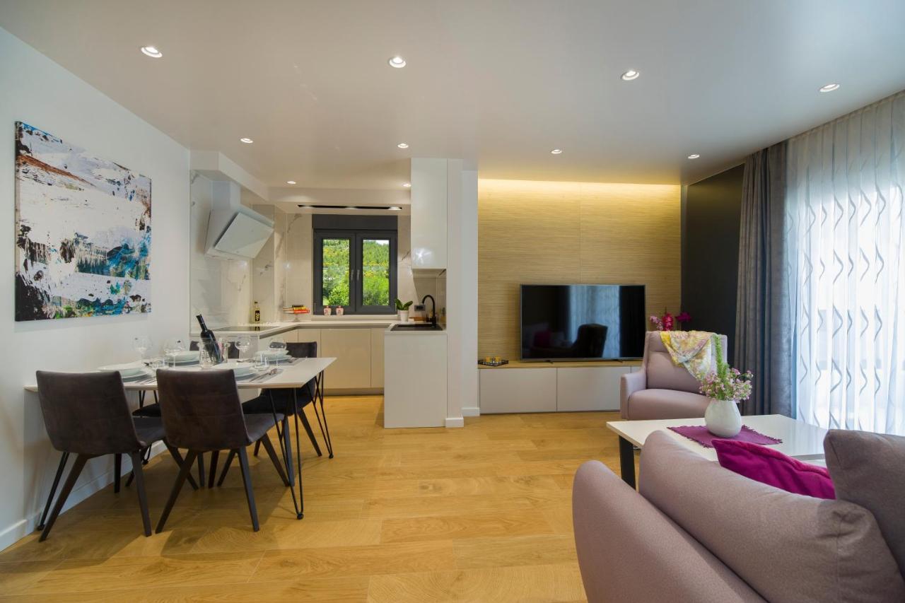 Villa In Promajna Extérieur photo